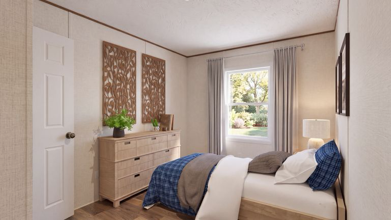 Guest bedroom — alternate view