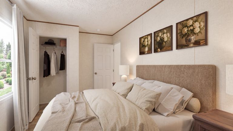 Guest bedroom