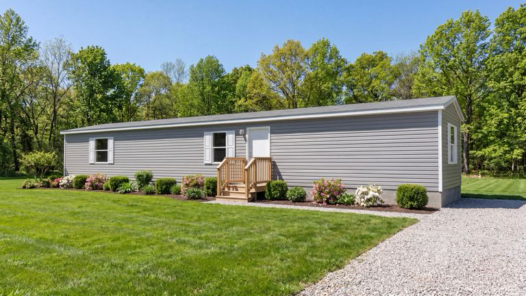 TRU Hickory manufactured home exterior