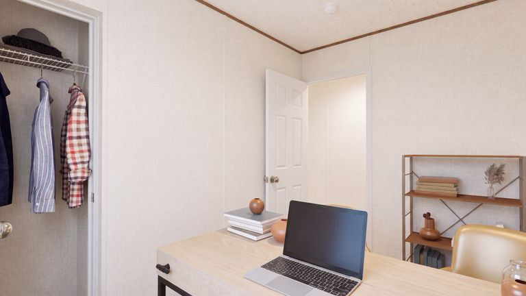 Bedroom / office